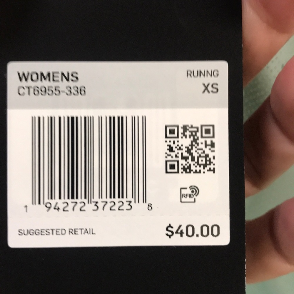 Nike Athletic/Athleisure Running Mesh Tank, NWT! - Picture 7 of 8